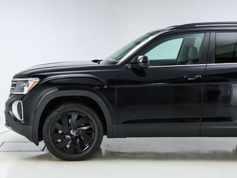 New 2026 Volkswagen Atlas SE image 43
