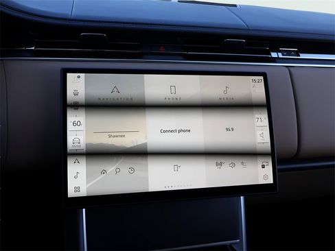 New 2026 Land Rover Range Rover SE image 22