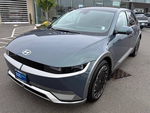 Certified 2023 Hyundai Ioniq 5 Limited w/ Cargo Package AWD/4WD image 9