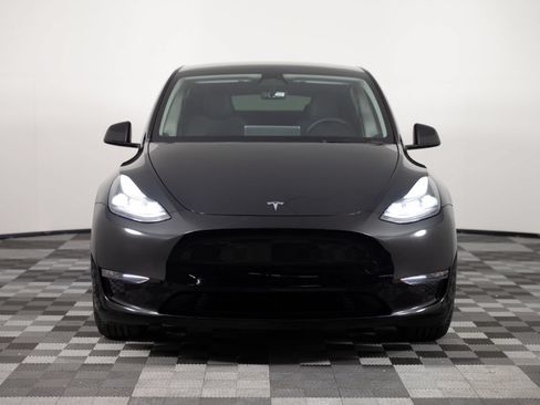 Used 2023 Tesla Model Y Performance AWD/4WD image 12