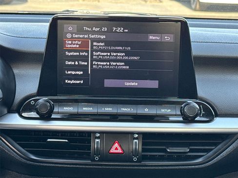 Used 2023 Kia Forte LXS w/ LXS Technology Package FWD image 23