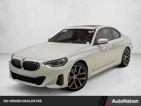 Used 2024 BMW 230i Coupe w/ Convenience Package RWD image 1