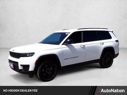 Used 2023 Jeep Grand Cherokee L Laredo AWD/4WD image 1