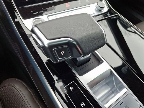 Used 2023 Audi A8 L 3.0T w/ Comfort Plus Package image 17