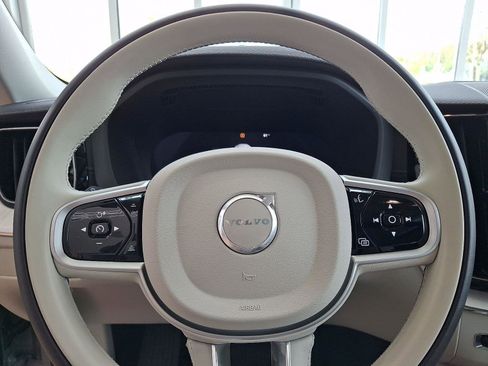 Certified 2026 Volvo XC60 B5 Ultra w/ Protection Package Premier AWD/4WD image 13