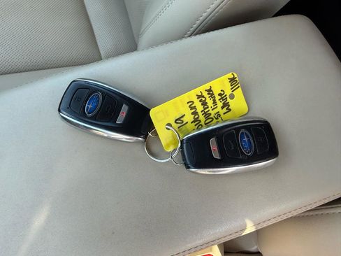 Used 2019 Subaru Outback 2.5i Limited image 43