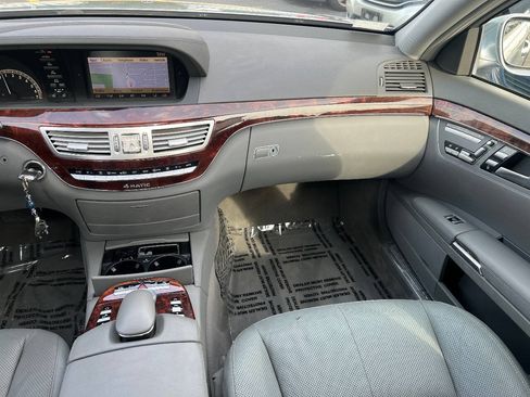 Used 2008 Mercedes-Benz S 550 4MATIC image 35