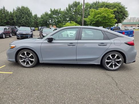Used 2025 Honda Civic Sport Touring image 4