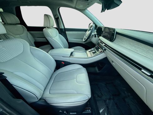 Used 2025 Hyundai Palisade Calligraphy FWD image 29