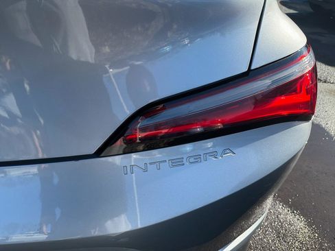 Used 2024 Acura Integra image 8