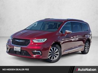 Used 2021 Chrysler Pacifica Limited w/ Premium & Safety Sphere Group FWD video 1
