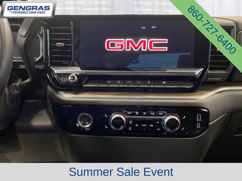 Used 2024 GMC Sierra 1500 Elevation AWD/4WD image 18