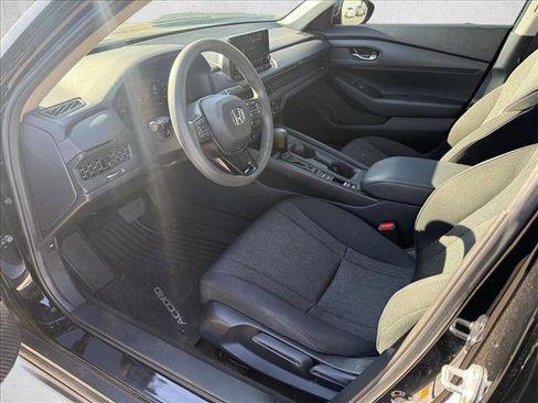 Used 2023 Honda Accord LX image 9