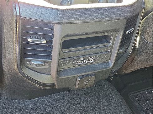 Used 2023 RAM 2500 Limited image 17