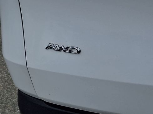 Certified 2024 Toyota Grand Highlander Limited image 36