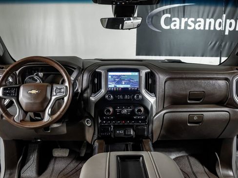 Used 2021 Chevrolet Silverado 2500 LTZ w/ LTZ Texas Edition image 14