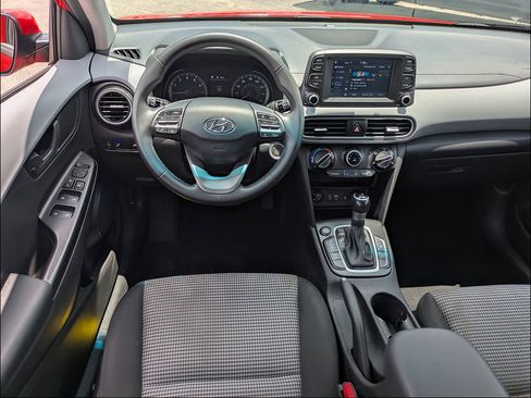 Used 2020 Hyundai Kona SEL Plus FWD image 16