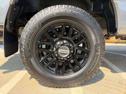 Used 2021 Ford F250 Lariat AWD/4WD image 39