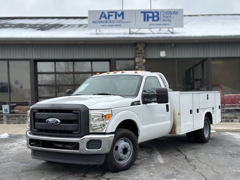 Used 2012 Ford F350 XL image 2