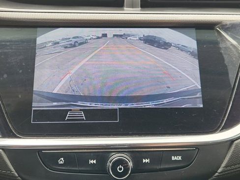 Used 2022 Buick Encore GX Select w/ Sport Touring Package image 5