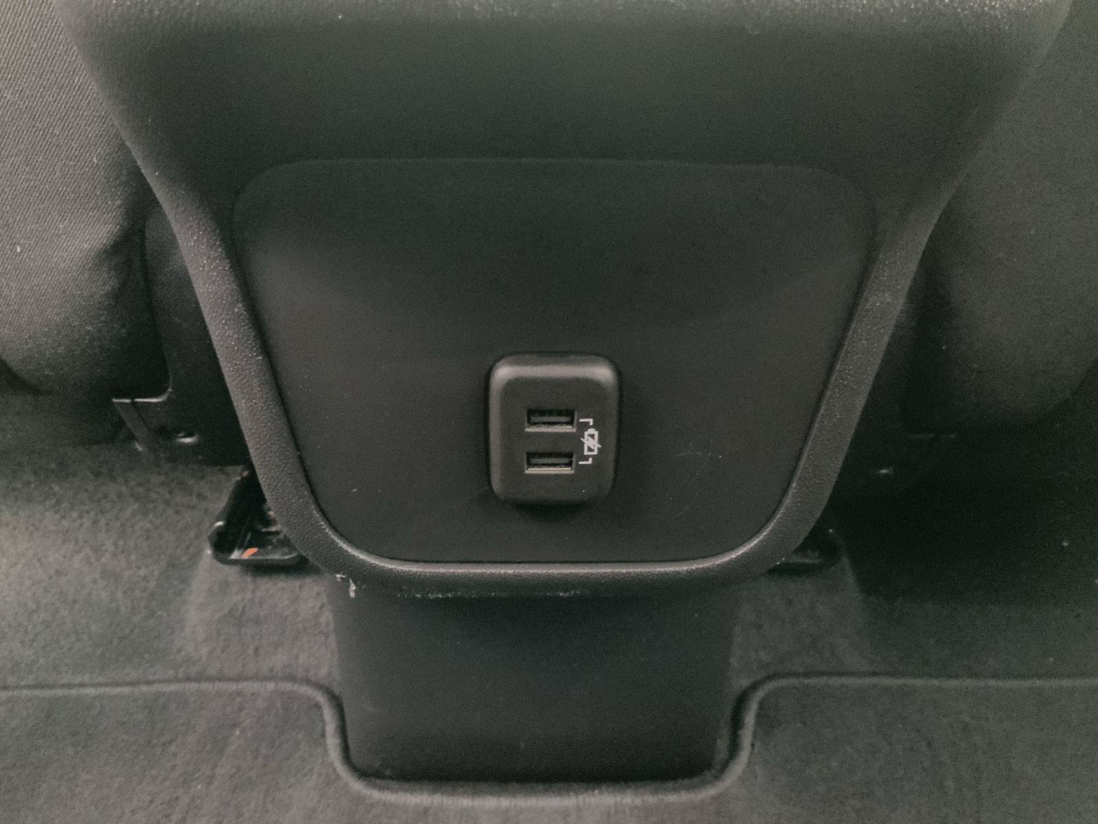 Used 2024 Chevrolet Equinox LT FWD image 46