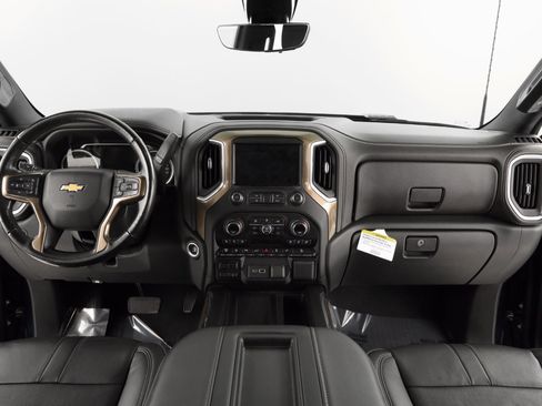 Used 2020 Chevrolet Silverado 2500 High Country w/ Z71 Off-Road Package image 14