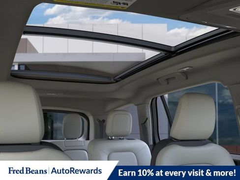 New 2026 Lincoln Aviator AWD image 28