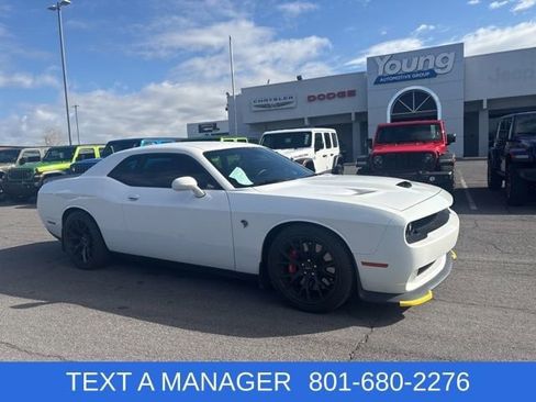 Used 2015 Dodge Challenger SRT Hellcat RWD image 1