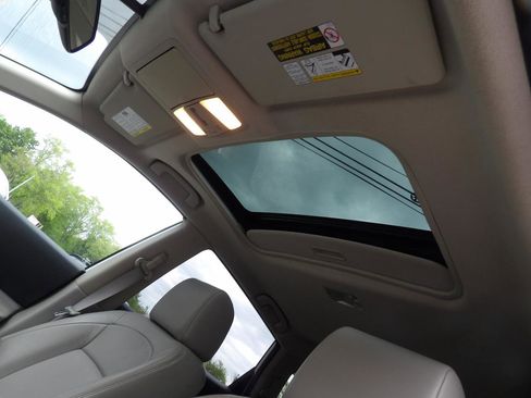 Used 2012 Nissan Rogue SL AWD/4WD image 21