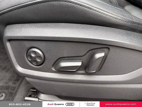 Used 2025 Audi Q5 2.0T Premium Plus w/ Premium Plus Package AWD/4WD image 22