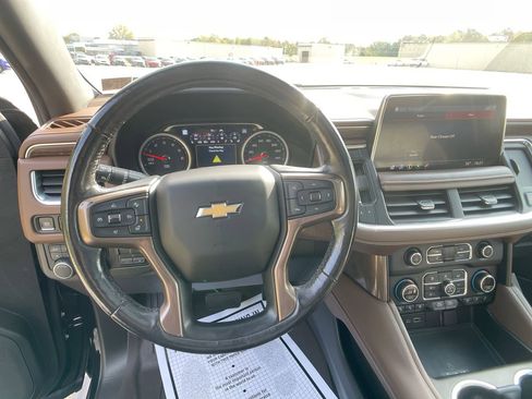 Used 2021 Chevrolet Tahoe High Country w/ Premium Package image 15