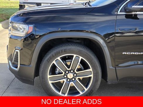 Used 2023 GMC Acadia SLT w/ Preferred Package image 9