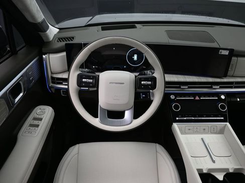 Used 2025 Hyundai Santa Fe Calligraphy image 24