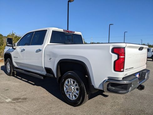 Used 2024 Chevrolet Silverado 2500 LTZ w/ LTZ Plus Package image 21
