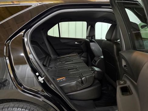 Used 2023 Chevrolet Equinox RS w/ LPO, Floor Liner Package AWD/4WD image 18