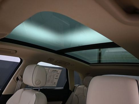 Used 2022 Audi Q5 2.0T Prestige w/ Prestige Package image 28