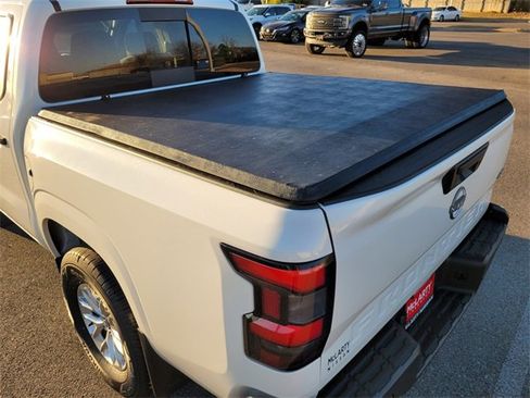 New 2026 Nissan Frontier S image 7