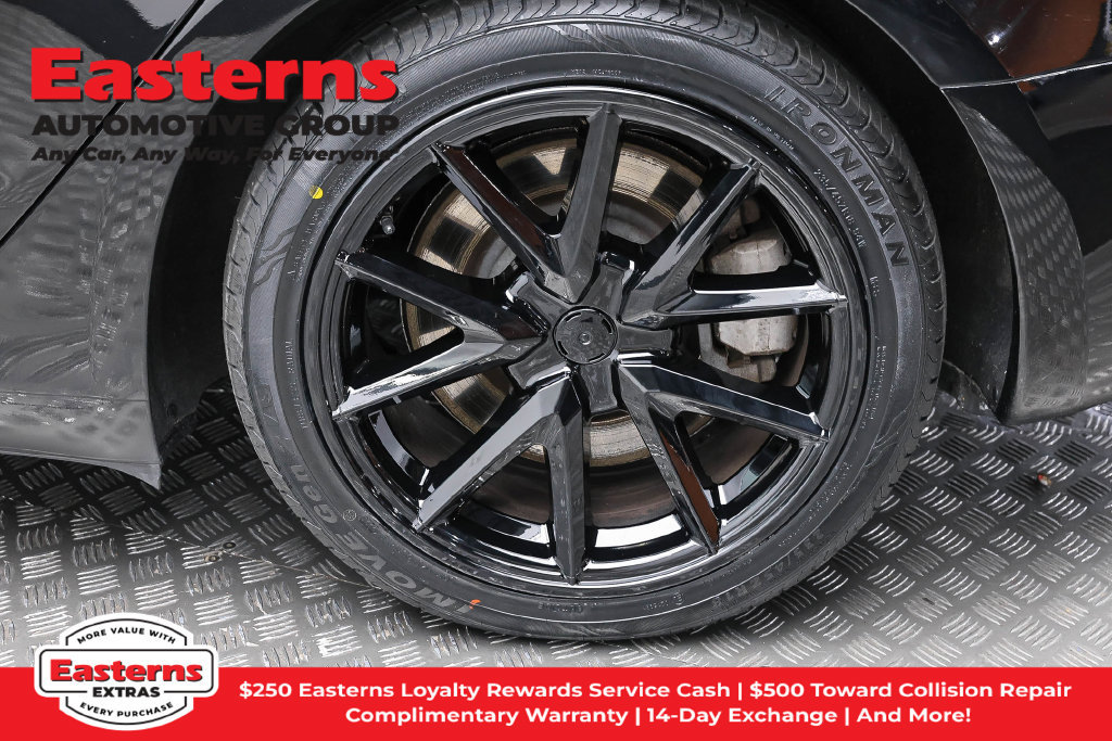 Used 2023 Tesla Model 3 Standard Range RWD image 9