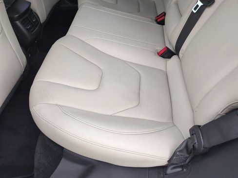 Used 2016 Ford Fusion Energi Titanium w/ Driver Assist Package FWD image 25