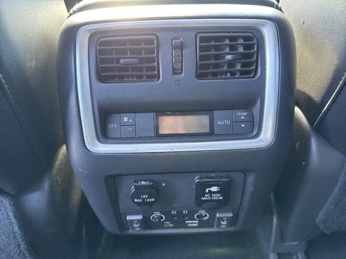 Used 2017 INFINITI QX60 Luxe w/ Deluxe Technology Package image 18