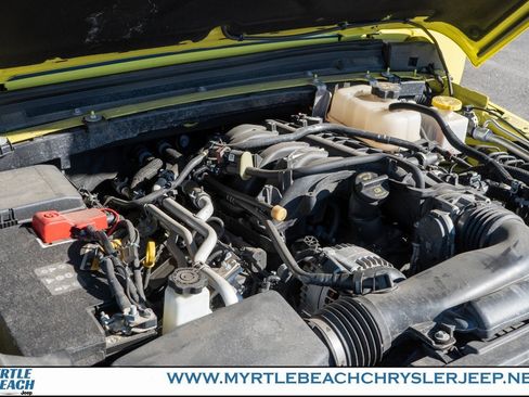 Used 2023 Jeep Gladiator Sport S image 31