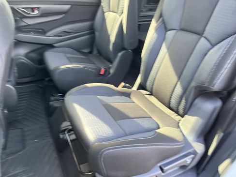 Used 2025 Subaru Ascent Premium w/ Popular Package #2 AWD/4WD image 19
