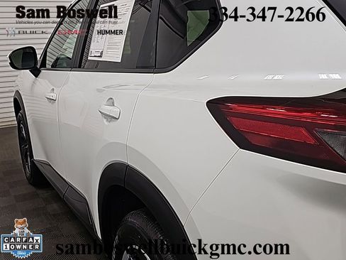 Used 2026 Nissan Rogue SV AWD/4WD image 6