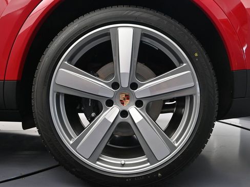 New 2026 Porsche Cayenne AWD/4WD image 26