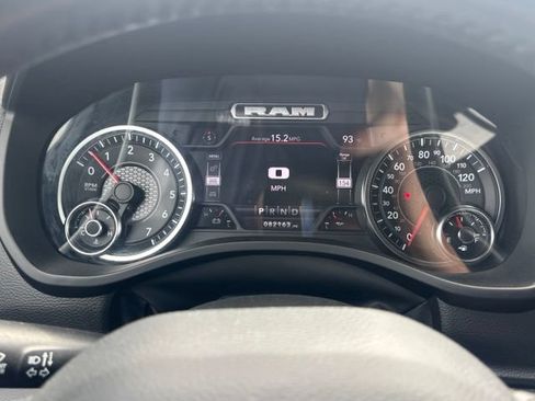 Used 2022 RAM 1500 Big Horn AWD/4WD image 22