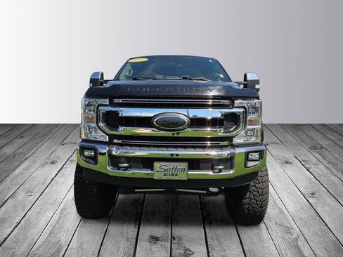 Used 2021 Ford F250 XLT w/ XLT Premium Package AWD/4WD image 4