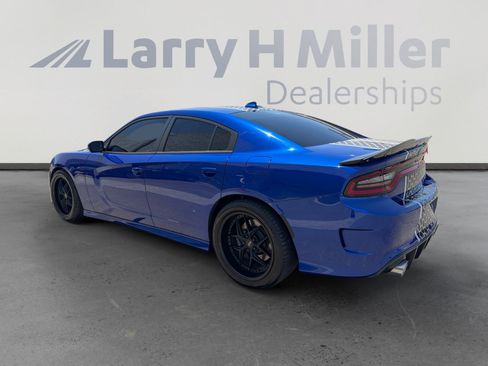 Used 2020 Dodge Charger Scat Pack RWD image 3