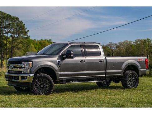Used 2019 Ford F350 Lariat w/ Lariat Ultimate Package image 5
