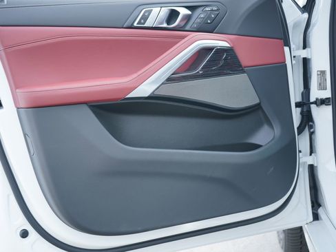New 2026 BMW X6 xDrive40i AWD/4WD image 9