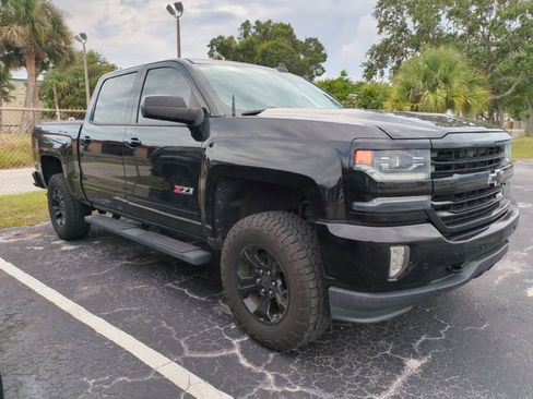 Used 2017 Chevrolet Silverado 1500 LTZ Z71 w/ LTZ Plus Package AWD/4WD image 1